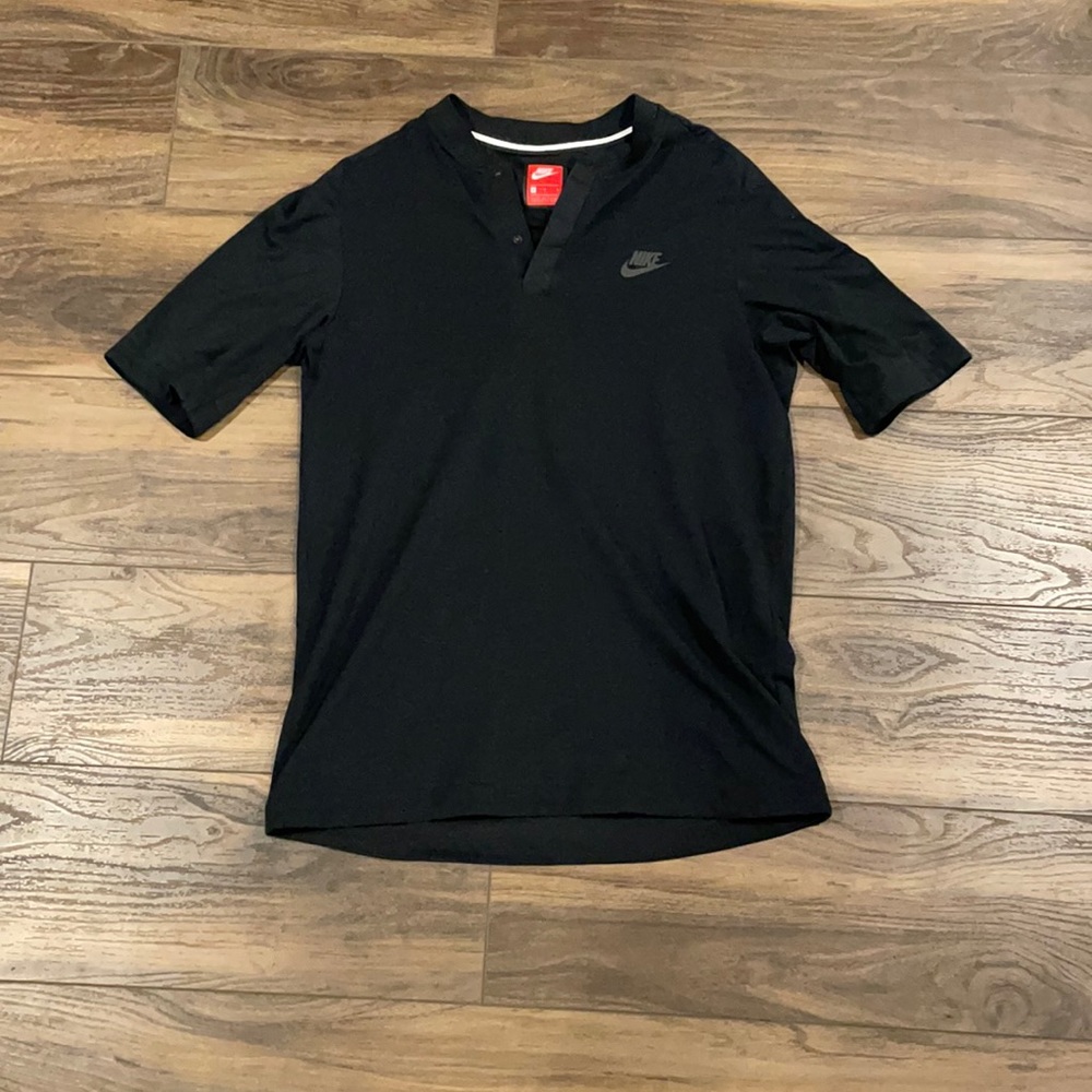 Like New Nike Tech Henley
